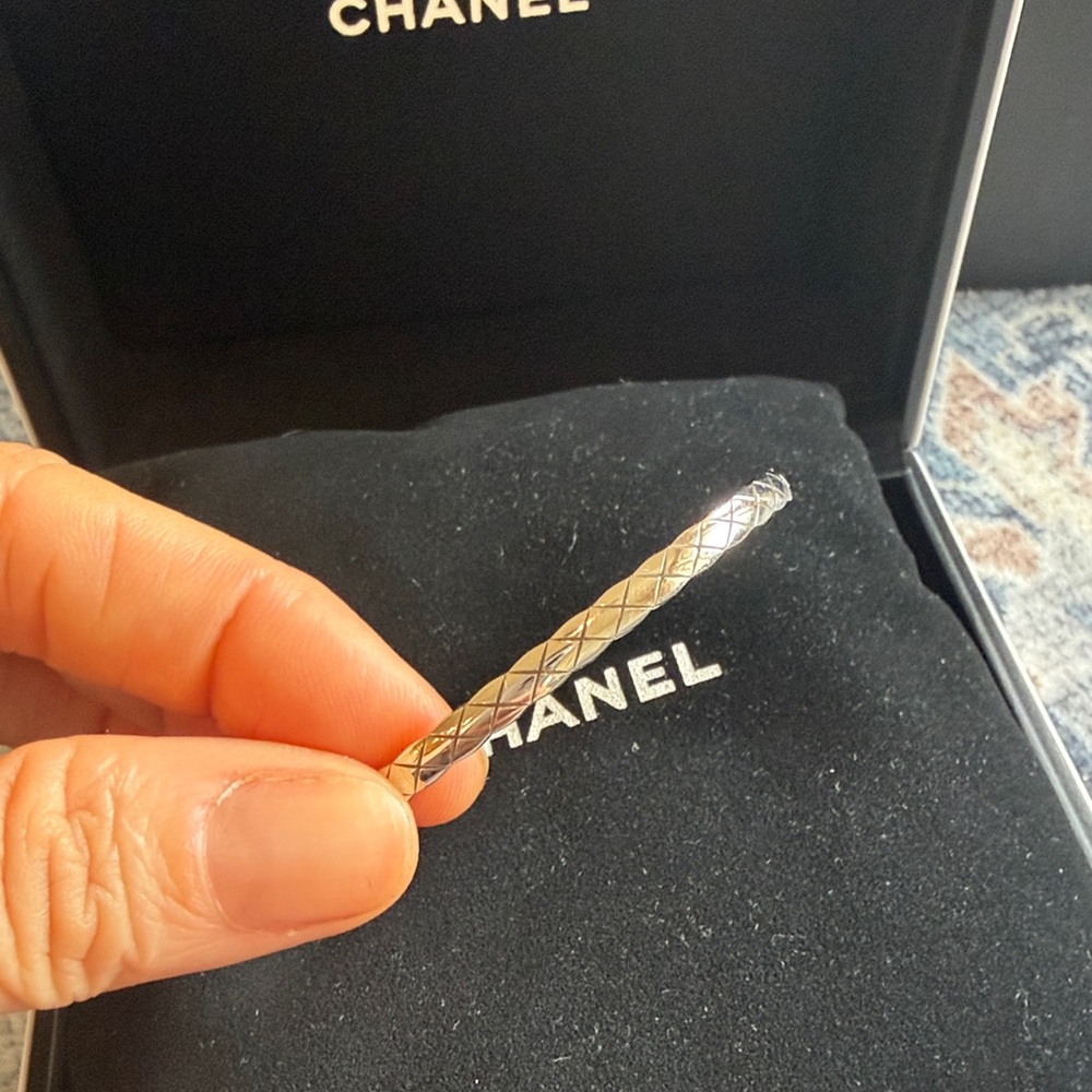 Chanel COCO CRUSH BRACELET Quilted motif, mini version, 18K white gold sz Small - Picture 17 of 17
